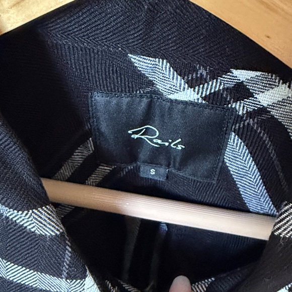 Rails Hunter Shirt in a black and white plaid pattern - Picture 3 of 5